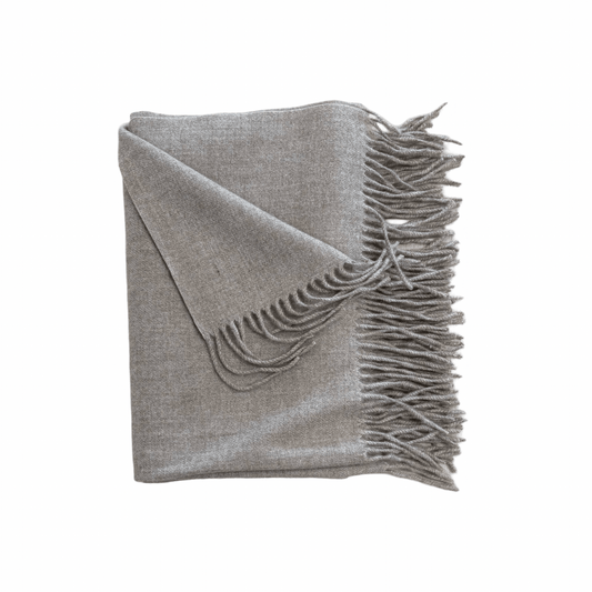 Della Lap Throw